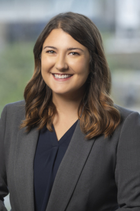 Attorney Lizzi Esparza Earns CIPP/US